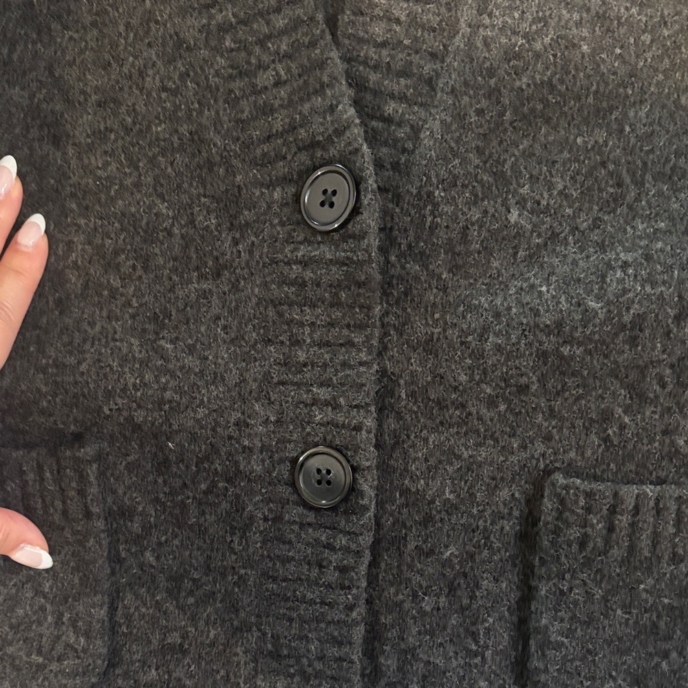 Uniqlo Soufflé warm cardigan - Picture 6 of 7